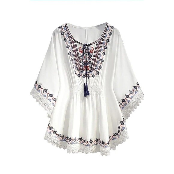 Boho Embroidered Tunic Top Bat Wing Smocked Peasant Top Fringe White Sz L NEW - Picture 1 of 11